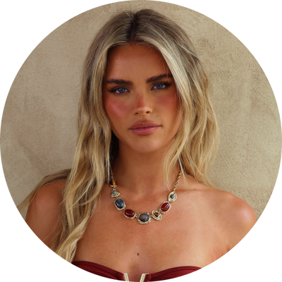 HOLLIE
